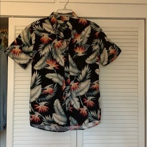 Welcome Stranger black hawaiian shirt